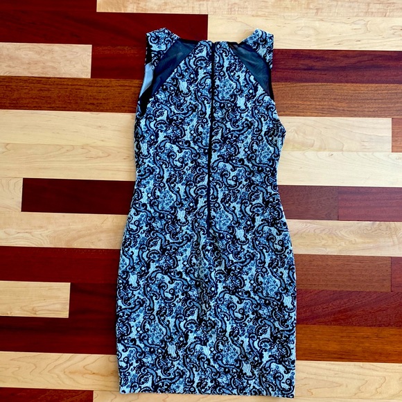 Dress by alice + olivia - Picture 3 of 5